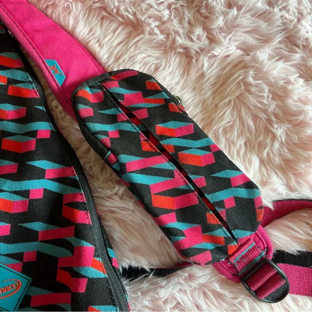 Chaco Band Magenta Radlands Sling Back Pack‎ Hiking Outdoor